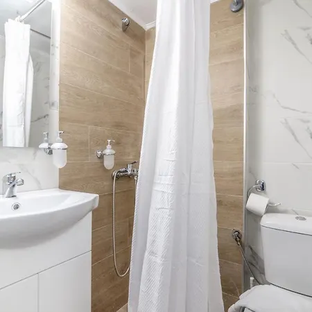 Renovated Studio Near Downtown Iraklio Exterior foto