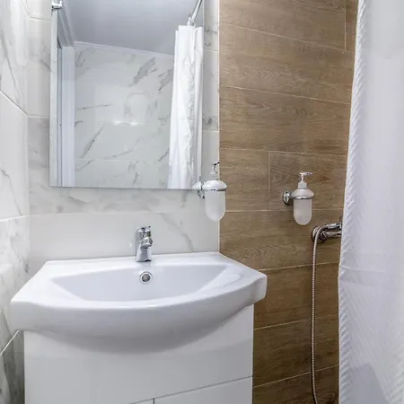 Renovated Studio Near Downtown Iraklio Exterior foto